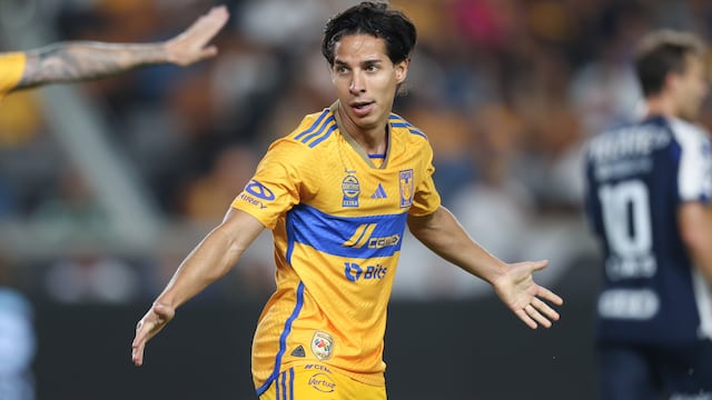 Diego Lainez renueva con los Tigres en la Liga MX.