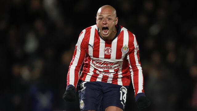 ¿Chicharito marcó gol? Christian Martinoli comete tremenda pifia en plena transmisión del FC Juárez vs Chivas