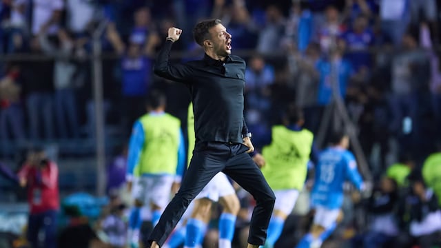 Martín Anselmi festejó tras lograr récord de puntos en Cruz Azul