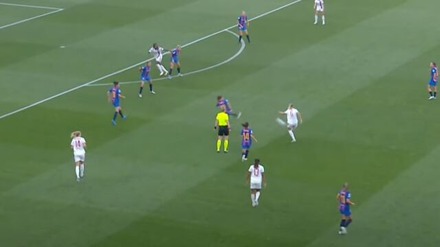 El increíble gol que Amandine Henry le metió a Sandra Paños