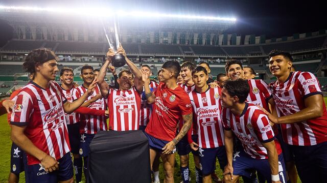 Los Chivas de Selección apuntan al título del Apertura 2025