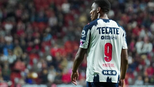 La terrible falla de Anthony Martial que demuestra que es una bomba, pero de humo