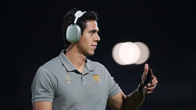 Pumas no desampara a JJ Macías y le renueva contrato pese a lesión.