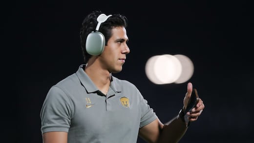 Pumas no desampara a JJ Macías y le renueva contrato pese a lesión