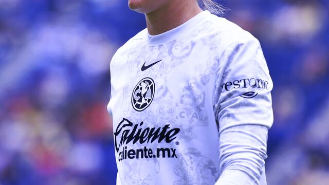 Futbolista del América explota ante el mal arbitraje de la Liga MX Femenil.