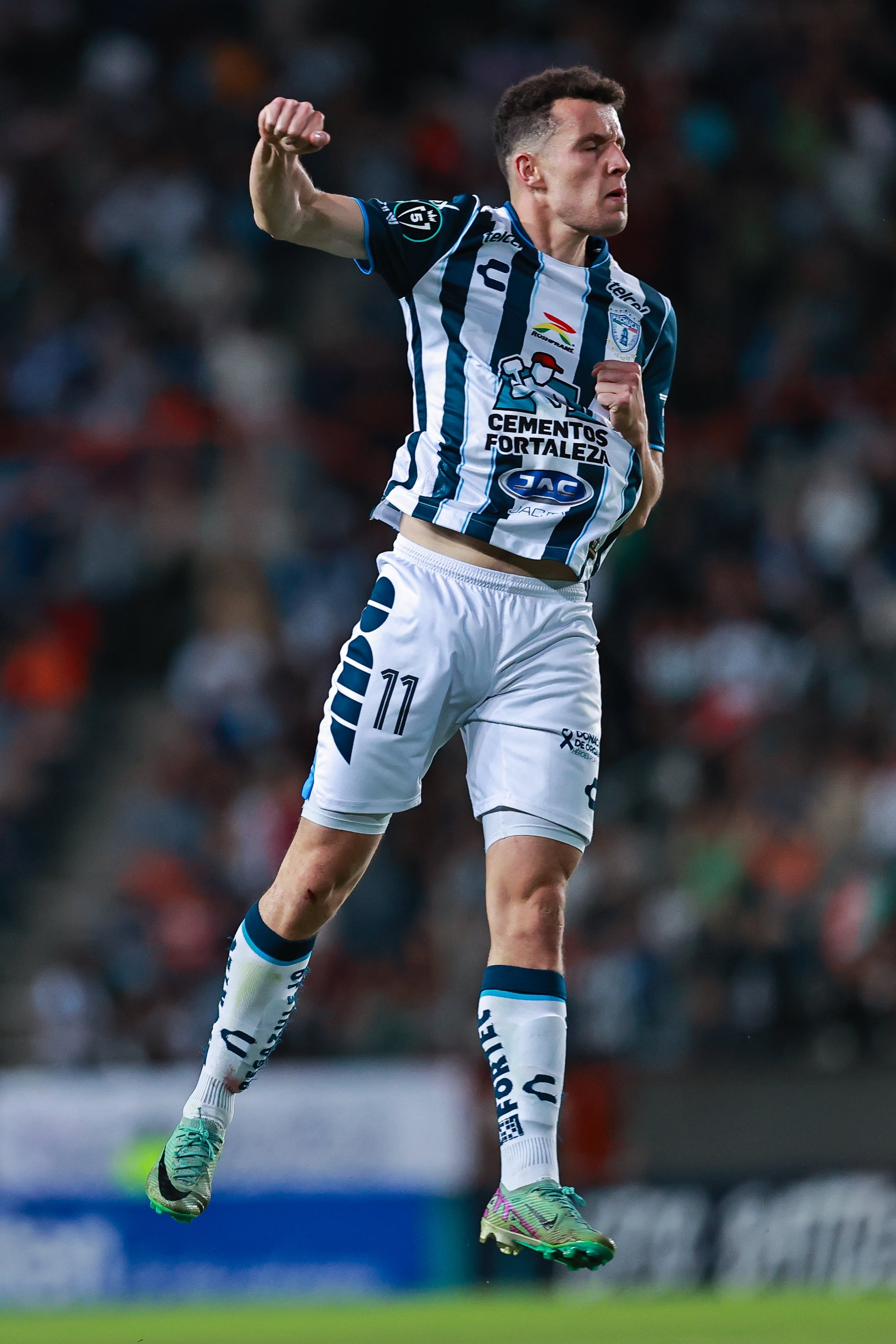 Oussama Idrissi con Pachuca.