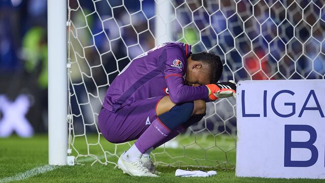 Kevin Mier con Cruz Azul.
