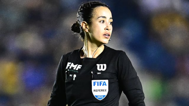 Sigue haciendo historia: Katia Itzel García, primera mujer que será árbitra central en un partido de Liguilla en Liga MX.