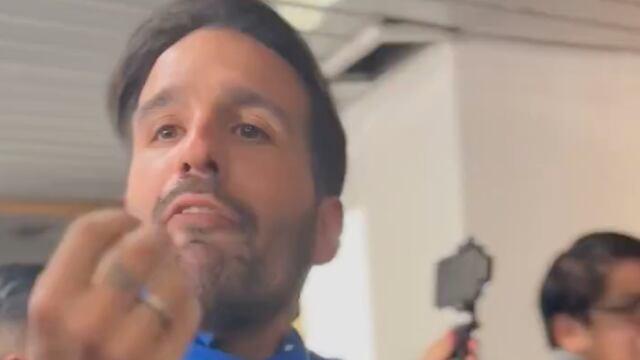 Reportan agresiones del staff de Cruz Azul a reporteros tras eliminación ante América; hay video