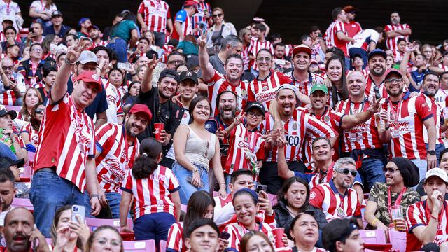 Sonido local de Chivas finge apoyo de la afición en el Estadio Akron y es exhibido en redes
