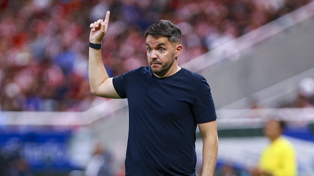 “Asumo la responsabilidad”: El mensaje de Nicolás Larcamón tras fracaso en Cruz Azul.