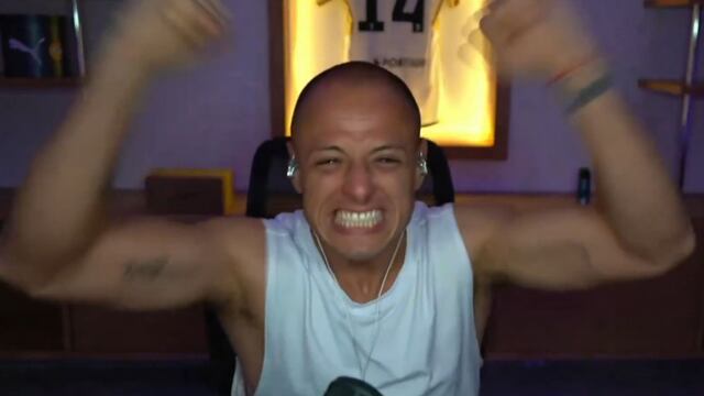 Chicharito Hernández rompe en llanto tras ser campeón de la Kings League Américas.