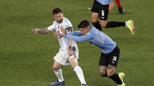 Brian Rodríguez revela cómo consiguió la camiseta de Lionel Messi