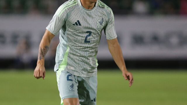 Chivas ya puso la mira en un futbolista que juega en el viejo continente.