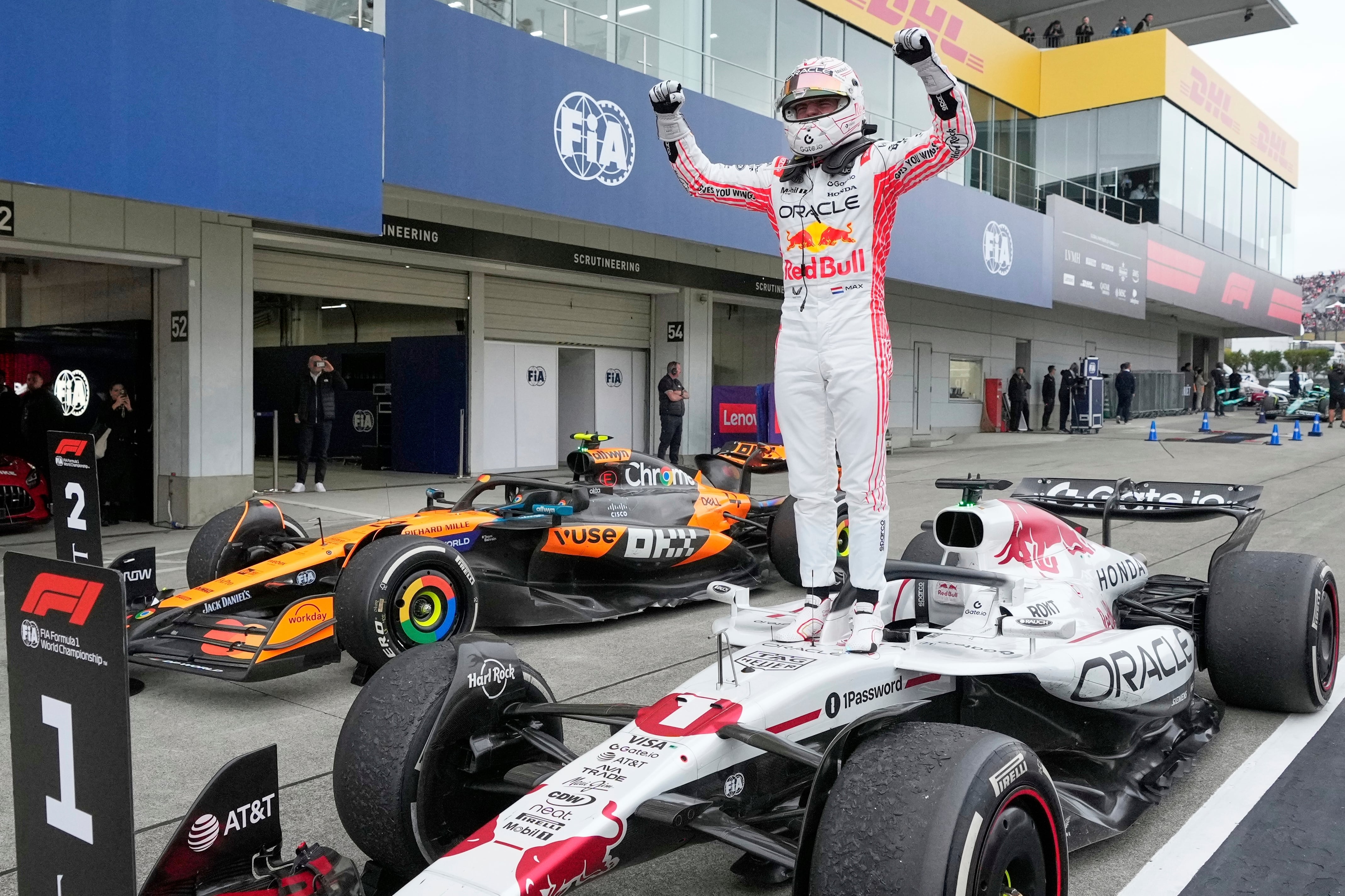 Max Verstappen gana el GP de Japón