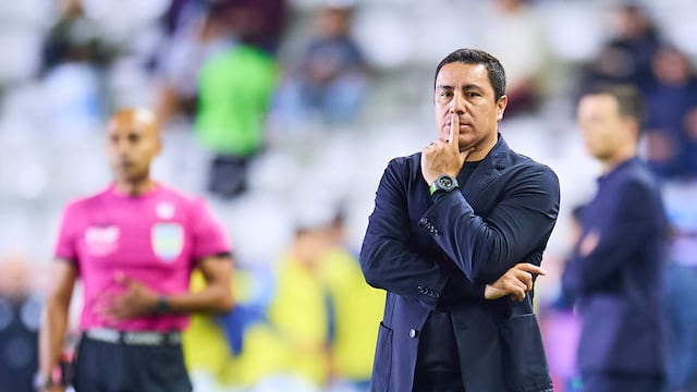 Efraín Juárez confirma que lo buscó Celtic tras la eliminación de Pumas en la Liga MX.