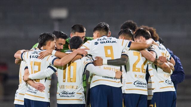 Pumas vs Santos Laguna en el Estadio Olímpico Universitario.