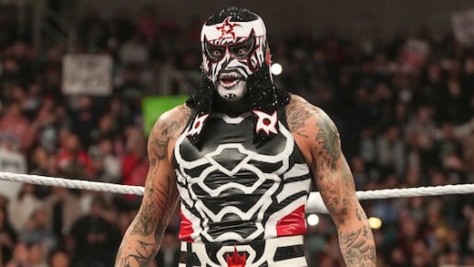 ¿Qué sigue para Penta después de Roman Reigns? WWE ya habría tomado una decisión