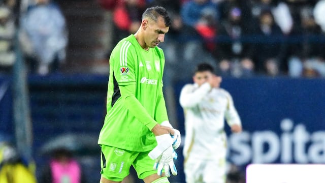Nahuel Guzmán, en el Atlético de San Luis vs Tigres.
