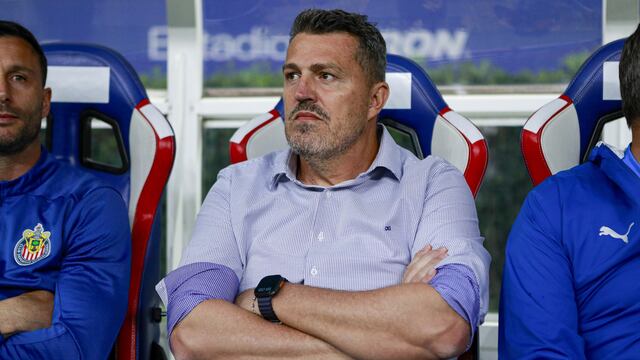 El brutal dato que pone a Óscar García como el peor entrenador en la historia de Chivas