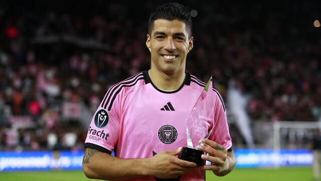 “Todo el mundo conoce al América de México”: Luis Suárez se rinde ante el Tricampeón