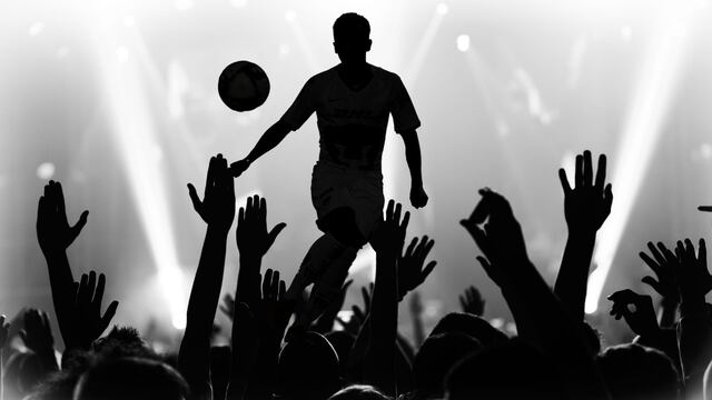 Llegó como promesa a Cruz Azul y después fracasó en Pumas; hoy es cantante.