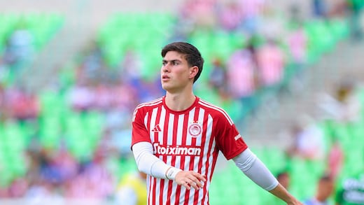 Armando González en Olympiacos: las fechas clave de la Hormiga en su primera temporada en Europa
