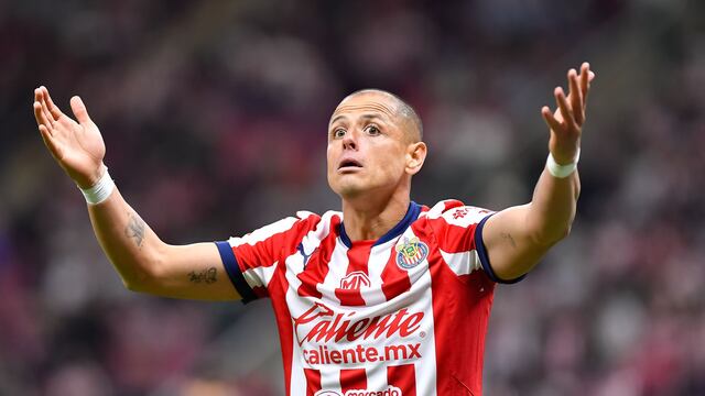 Chicharito con Chivas
