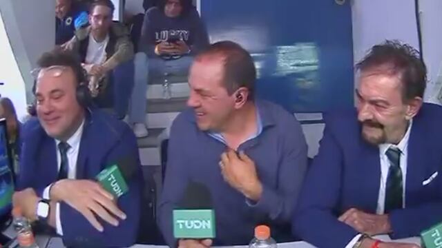 Cuauhtémoc Blanco ya se olvidó que La Volpe no lo llevó al Mundial y hay un video que lo prueba