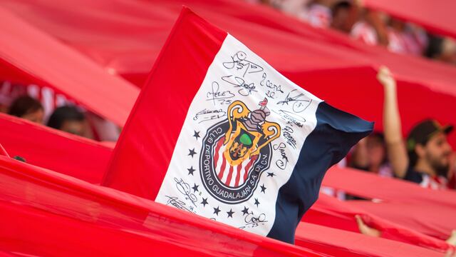 Se filtró el nuevo jersey de visitante de Chivas para el Apertura 2025 y se desató la polémica entre sus aficionados