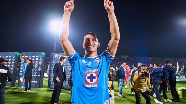 Erik Lira, jugador de Cruz Azul.