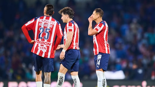 Chivas está dispuesto a escuchar ofertas por 2 de sus grandes figuras