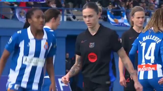 Agresión sexual de jugadora del FC Barcelona en plena cancha causa indignación mundial.