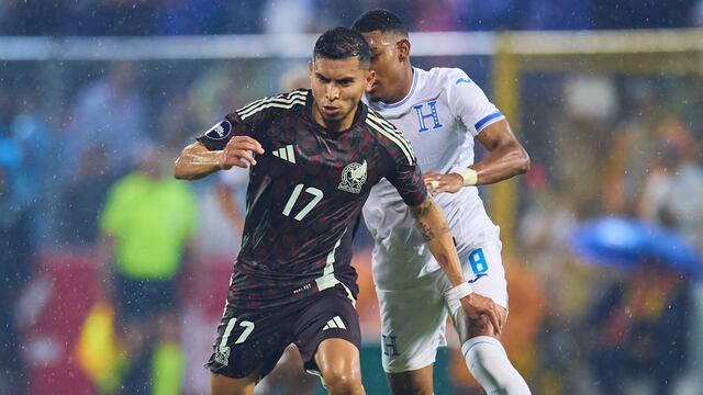 Orbelín Pineda, en un partido con la Selección Mexicana.