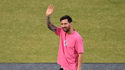 ¿Messi es detenido? Así fue su surreal visita al departamento de policía en Estados Unidos