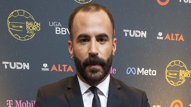 Marc Crosas fue señalado en redes sociales de coquetear con la narradora Lola del Carril durante una transmisión del Mundial de Clubes 2025