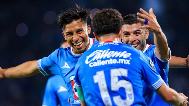 Cruz Azul cerca de terminar con 35 años sin título internacional en CU