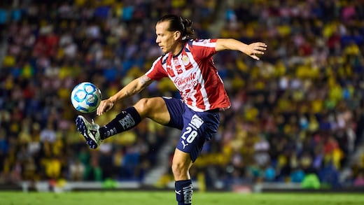 ¿Por qué los profesionales se rinden ante un jugador con las cualidades de Rubén Oso González?