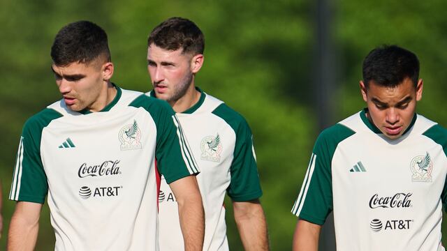 Javier Aguirre dejó fuera de la convocatoria contra Surinam a un titular habitual del Tricolor