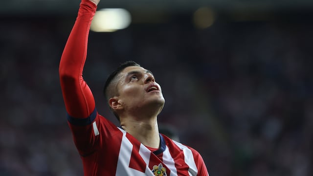 Jugador que no entró en planes de Chivas hoy brilla en el futbol de Costa Rica.