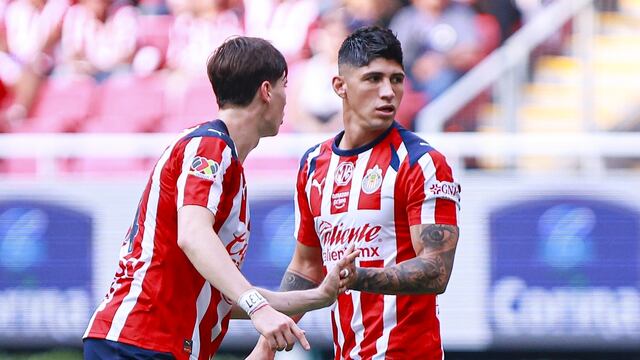 Rayados iría con todo por un delantero de Chivas para suplir a Berterame
