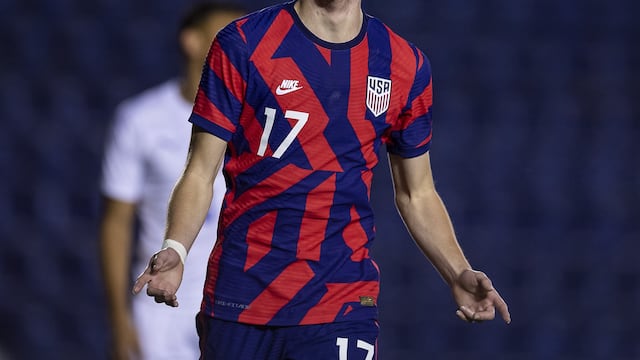 Brian Gutierrez con las filiales de Estados Unidos