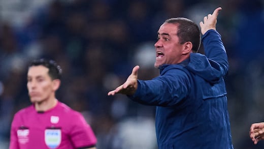 El brutal dardo de Mario Carrillo a André Jardine por quejarse del arbitraje: “Todo el mundo sabe que le echan la mano”