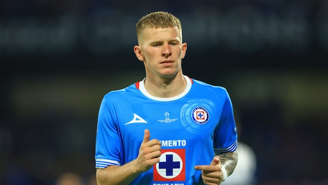 Mateusz Bogusz toma decisión que lo aleja de Cruz Azul