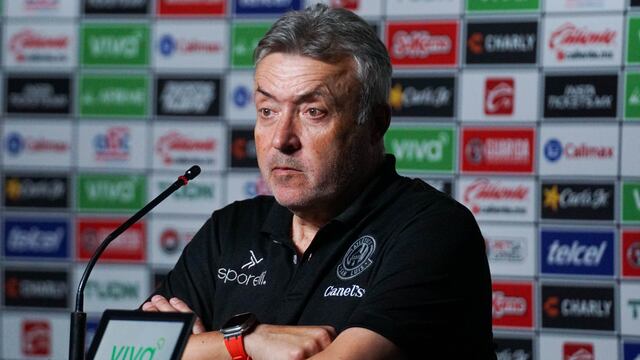 Domènec Torrent batearía a Rayados; tiene oferta millonaria en Arabia Saudita