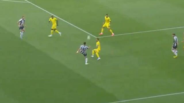 Gran asistencia de Florian Thauvin