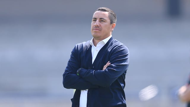 Un histórico de Europa tendría en agenda a Efraín Juárez como candidato para director técnico