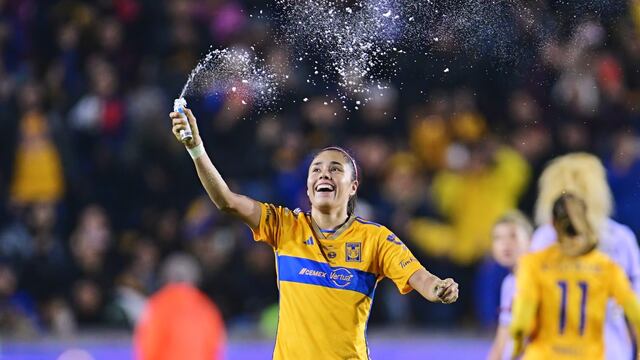 Lizbeth Ovalle con Tigres Femenil.