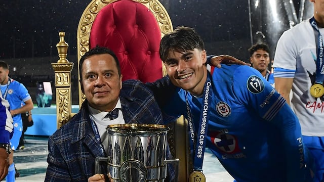 Víctor Velázquez y Luka Romero.