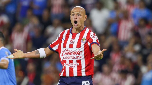 El penoso dato que confirma que Chicharito está “retirado” desde hace un año y no se ha dado cuenta